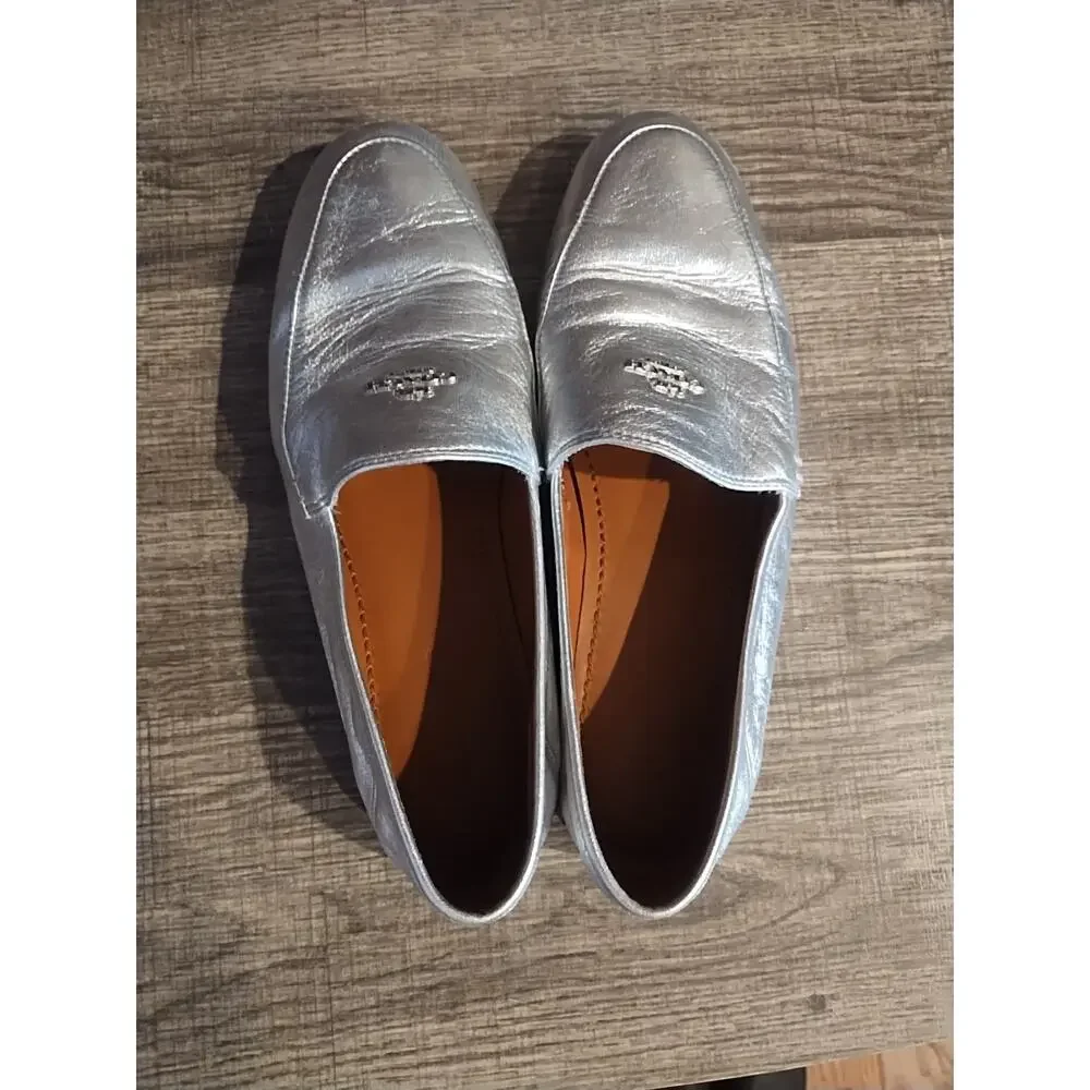 Coach Mary Lockup Silver Slip On Loafer Designer Shoes Womens Size 7 Leather - Picture 6 of 10